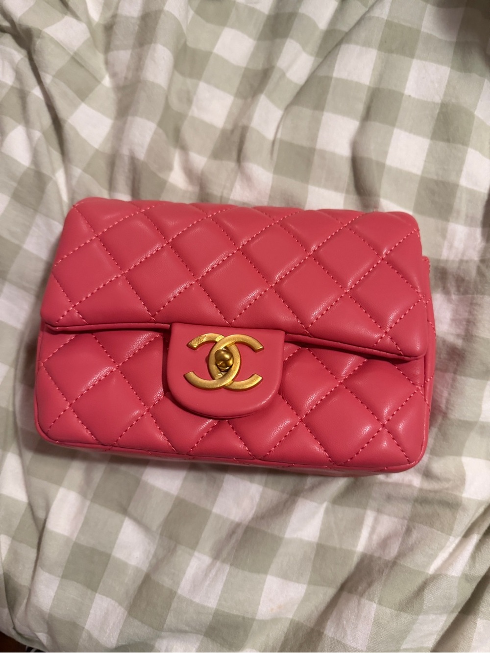 Quilted Red Women's Crossbody Bag - Picture 5 of 8